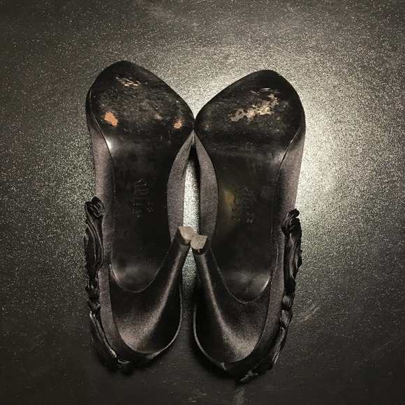 NINA Rohma Crystal Satin Rosette 4in High Heels - Picture 5 of 11